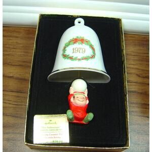 VINTAGE HALLMARK ORNAMENT-THE BELLSWINGER-1979-WITH BOX-ELF CLAPPER-#1 IN SERIES